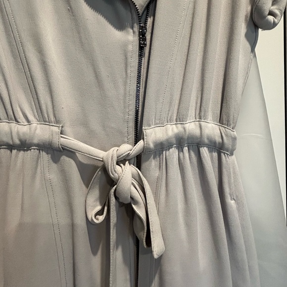 Grey Armani Exchange dress, size 4. Excellent condition, worn once. - Picture 11 of 14